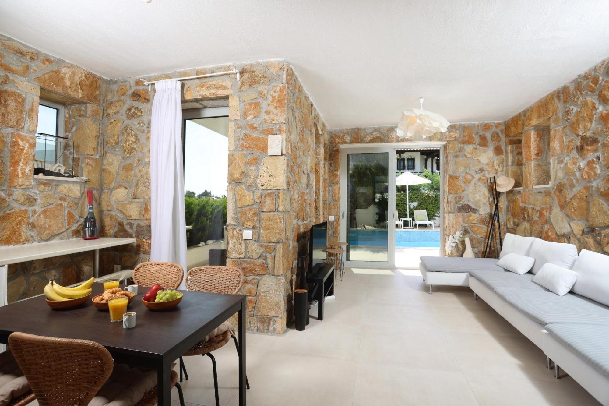 Villa Douglas - Private Pool, Bbq, 4Bdrms, View ペフコホリ エクステリア 写真