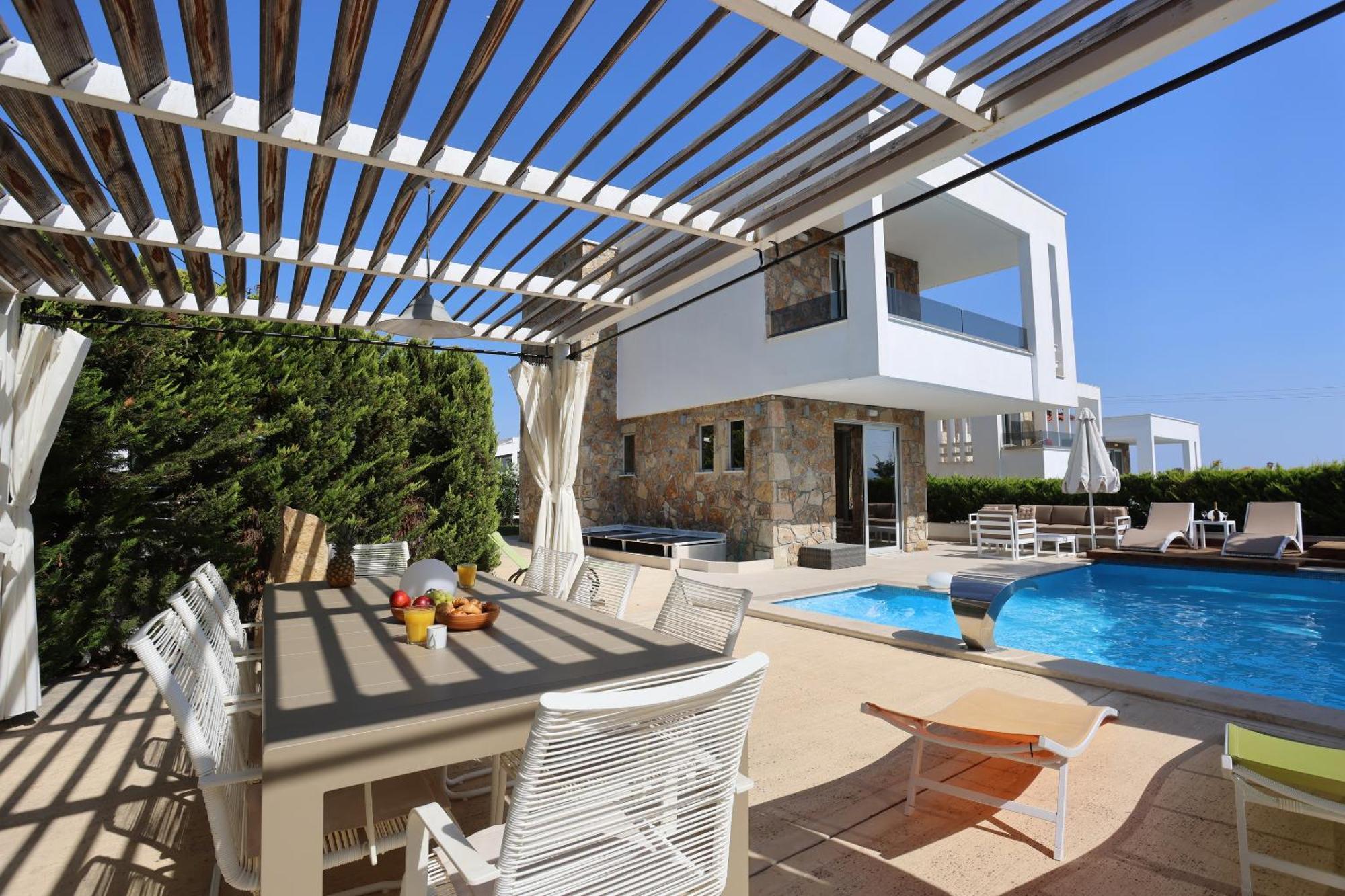 Villa Douglas - Private Pool, Bbq, 4Bdrms, View ペフコホリ エクステリア 写真