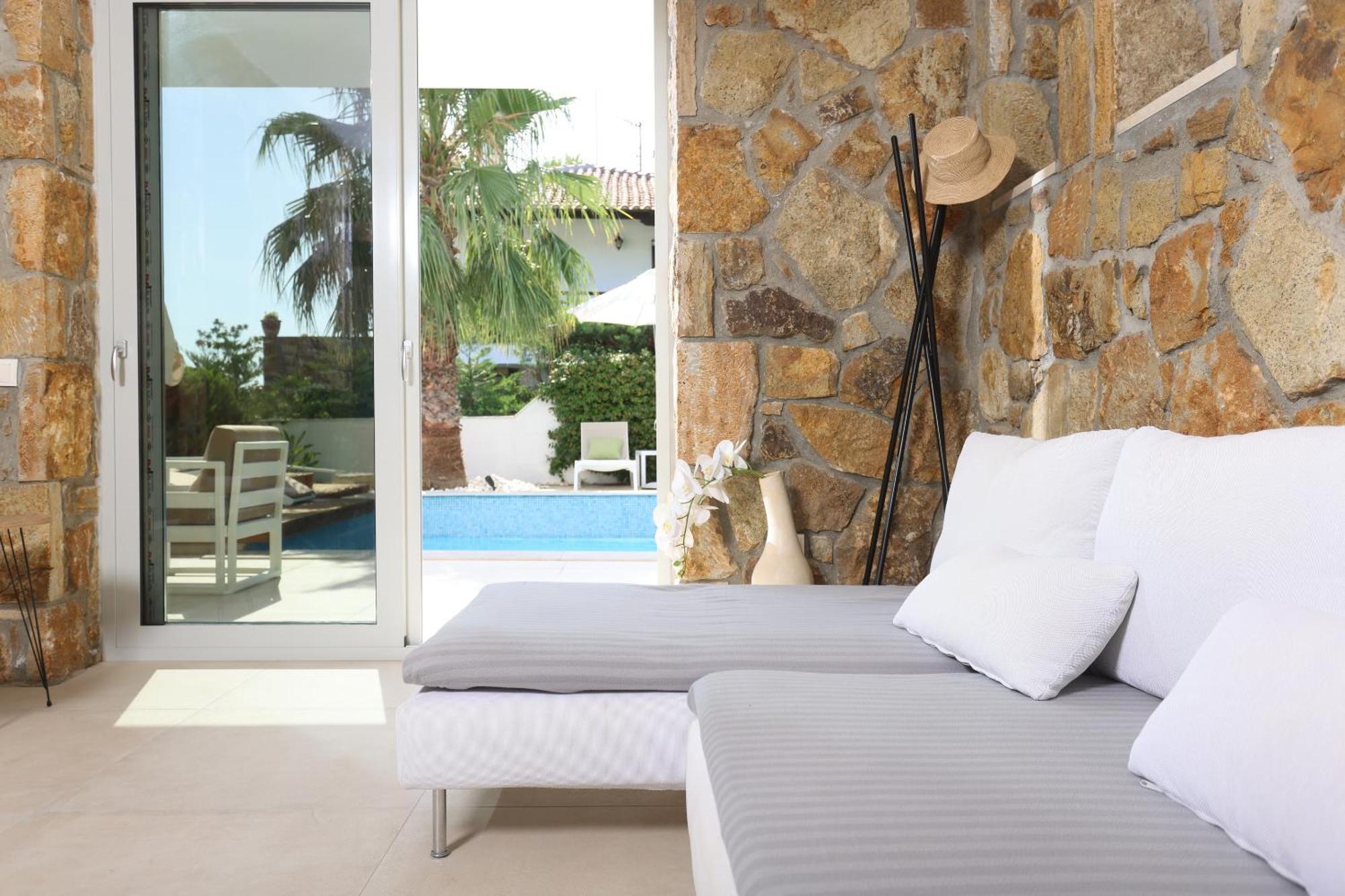Villa Douglas - Private Pool, Bbq, 4Bdrms, View ペフコホリ エクステリア 写真