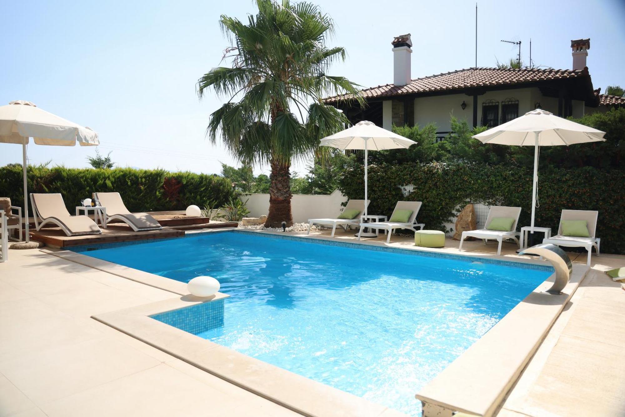 Villa Douglas - Private Pool, Bbq, 4Bdrms, View ペフコホリ エクステリア 写真
